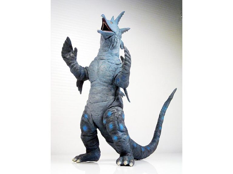 巨大魚怪獣ムルチ