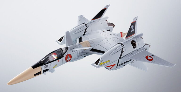 HI-METAL R VF-4 ライトニングIII 『超時空要塞マクロス Flash Back 2012』