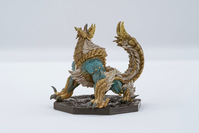 CAPCOM FIGURE BUILDER CUBE MONSTER HUNTER 雷狼竜 ジンオウガ